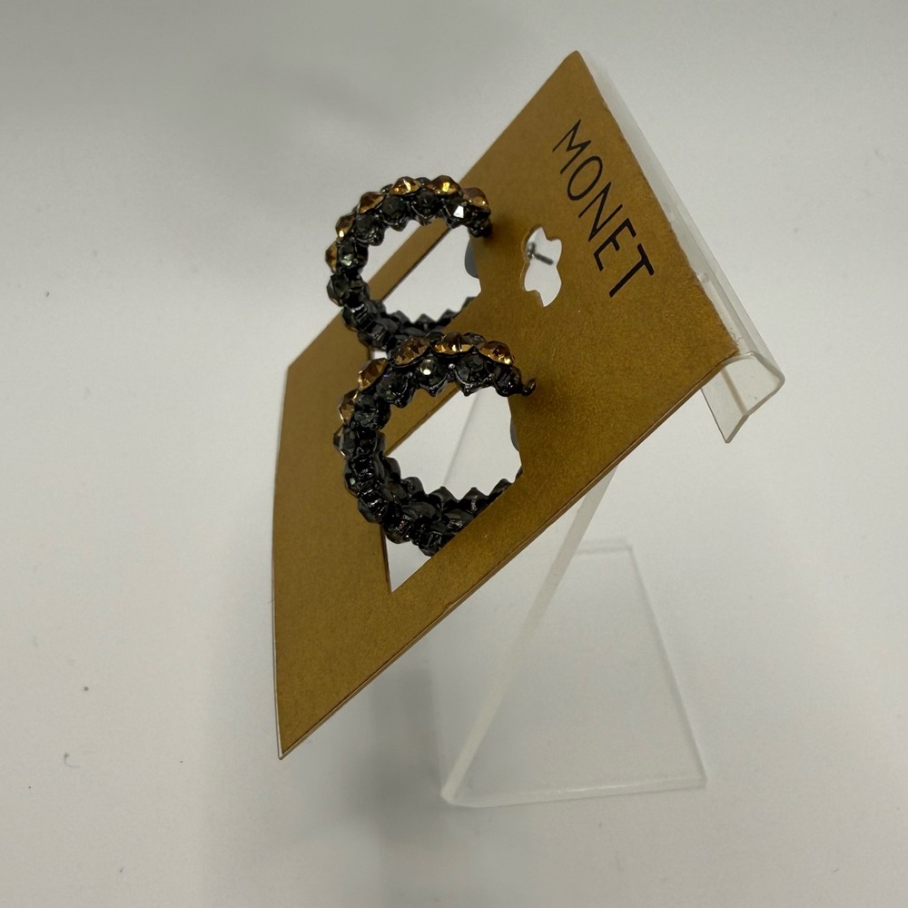 Monet Gold and Smoky Crystal Cluster Hoop Earrings NWT - Picture 5 of 6